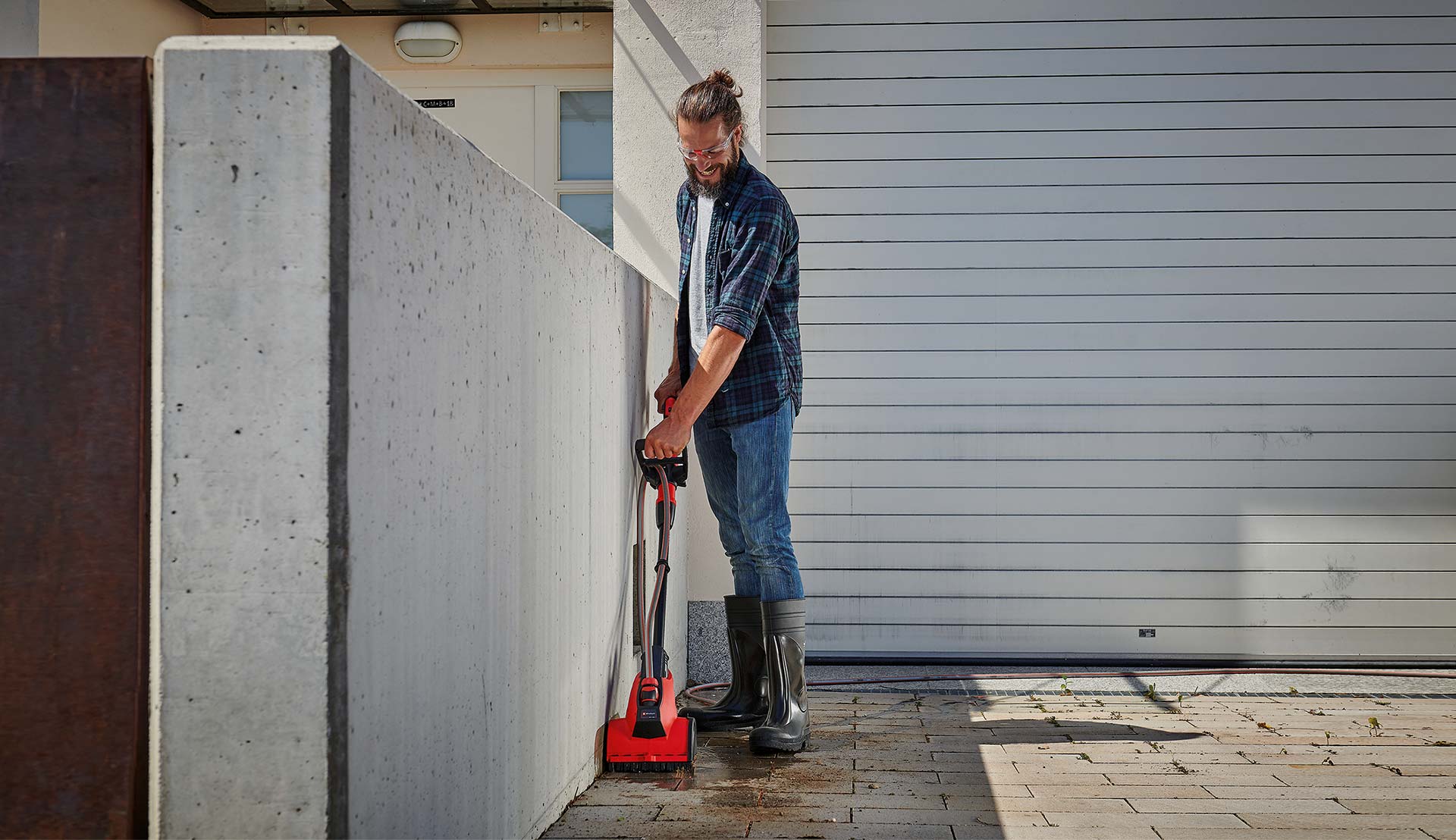 paving is cleaned with surface brush