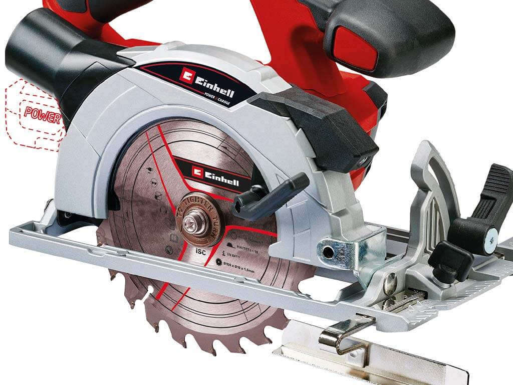 close up hand circular saw