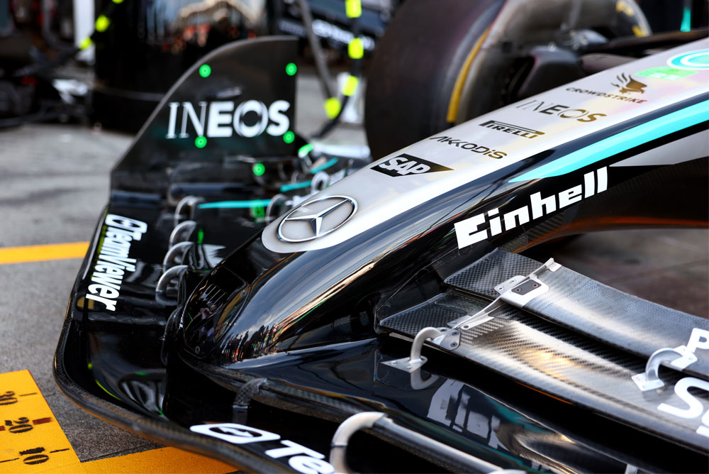 Formula 1 race car with Einhell branding.