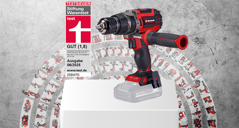 Der Einhell Professional Akku-Schlagbohrschrauber TP-CD 18/70 Li-i BL - Solo auf weißem Sockel. Links daneben ist das Testsieger-Siegel der Stiftung Warentest mit der Bewertung GUT (1,8) aus Ausgabe 06/2025 zu sehen.
