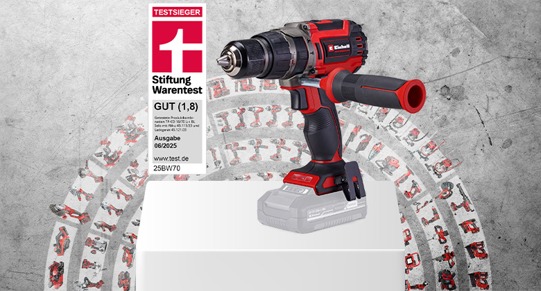 Der Einhell Professional Akku-Schlagbohrschrauber TP-CD 18/70 Li-i BL - Solo auf weißem Sockel. Links daneben ist das Testsieger-Siegel der Stiftung Warentest mit der Bewertung GUT (1,8) aus Ausgabe 06/2025 zu sehen.