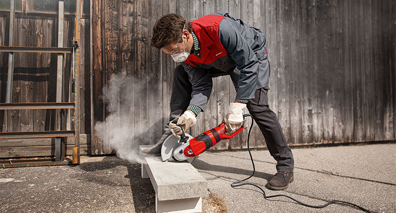 Gas powered store angle grinder