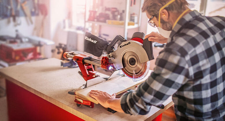 Einhell 254mm double bevel discount sliding mitre saw 2100w